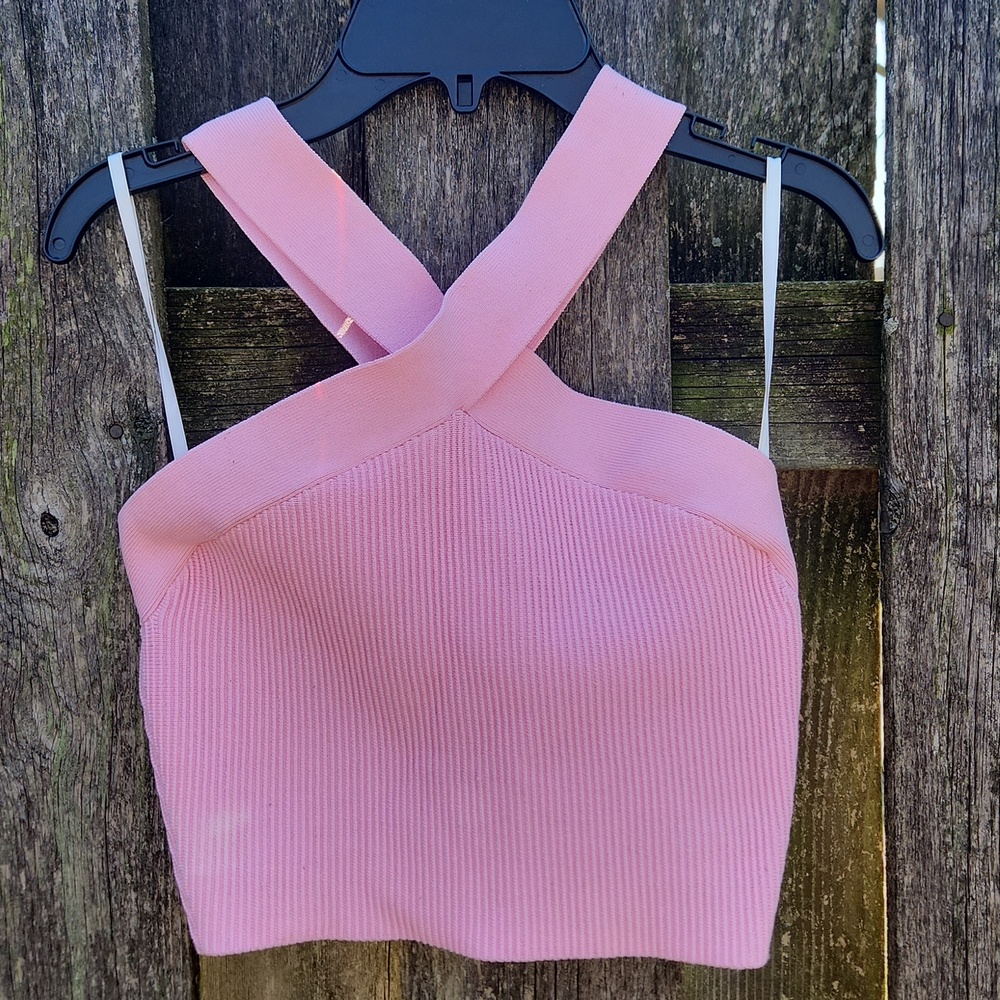 Aritizia Babaton Bubble Gum Pink Ribbed Halter Top Sz M